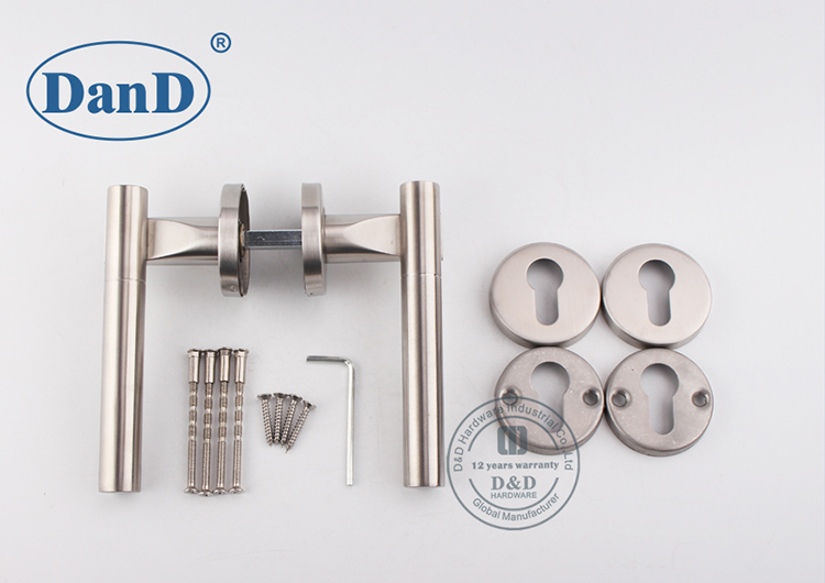 Front Door Handle-D and D Hardware