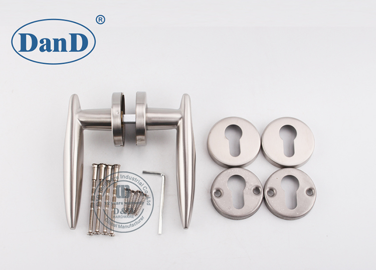 Metal Door Handle-D and D Hardware